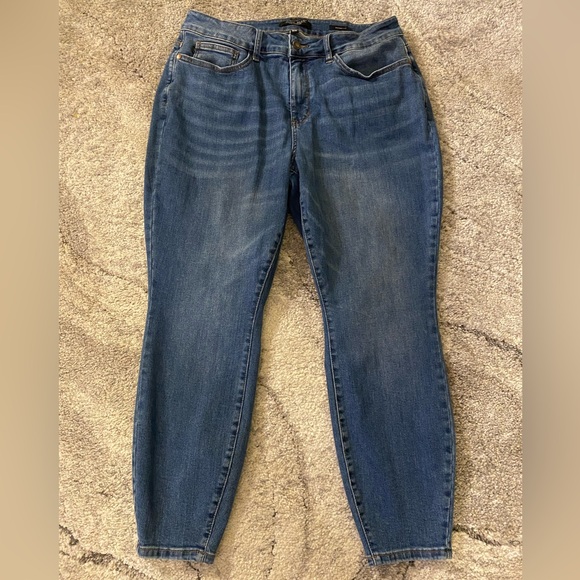 Judy Blue Denim - Judy Blue Skinny Fit Jeans Size 18W